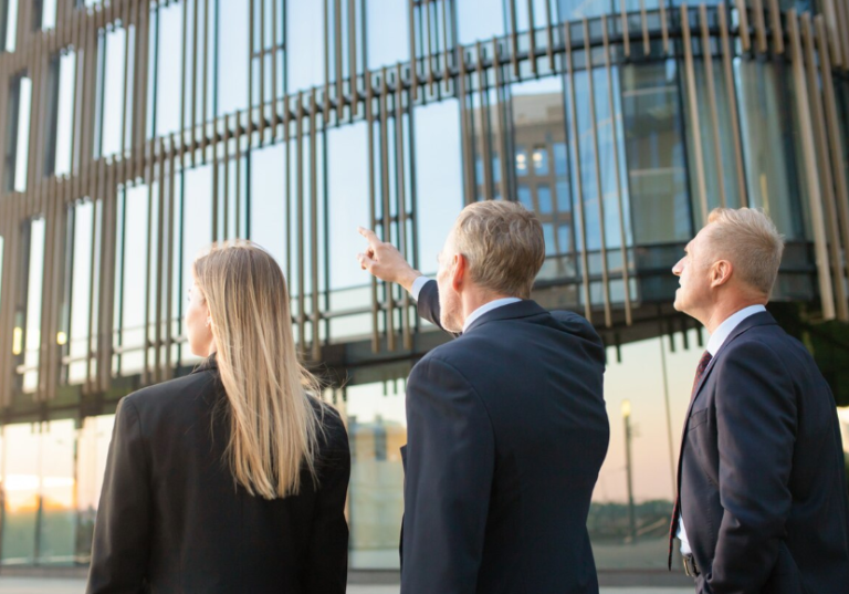 Fast Funding Solutions: Exploring Options for Business Growth and Reviews